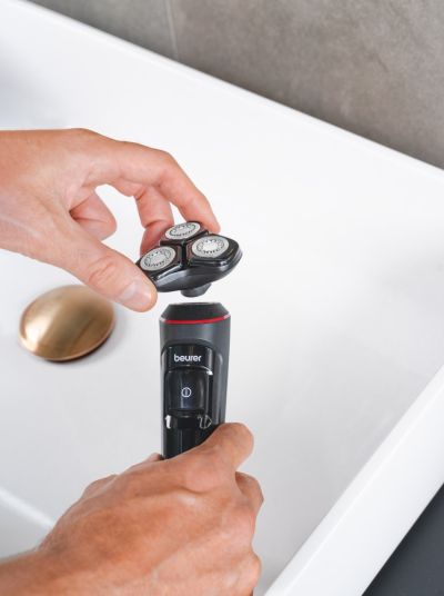 Машинка за бръснене Beurer MN8X Rotation shaver + Beurer MN2X Precision trimmer