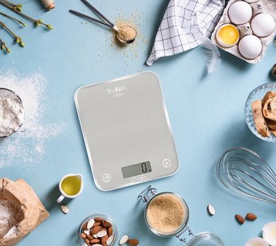Везна Tefal BC5004V2, Optiss silver, ultra slim glass, 5 kg / 1g/ml graduation, tara, liquid function, 2 batteries LR03 AAA included, new markings on product